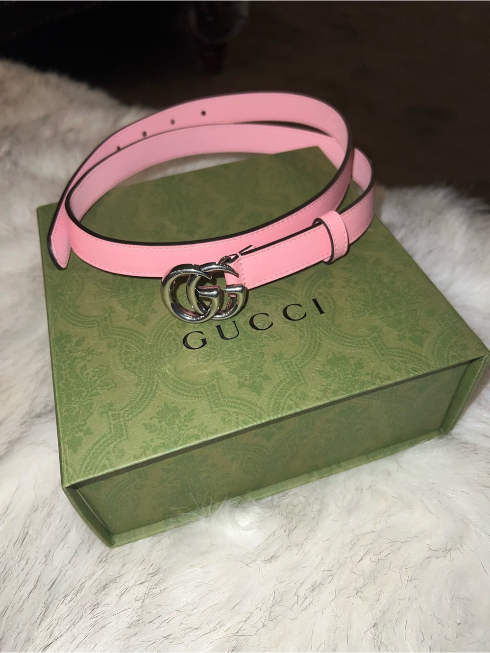 Gucci Marmont Pink patent Leather Skinny Belt with Silver Double G Buckle